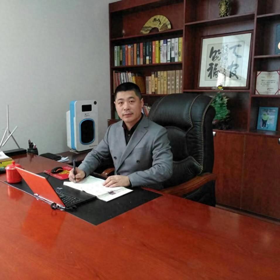 湖南蓝驰环境工程周俊伦：阳光下的情怀与担当(图1)